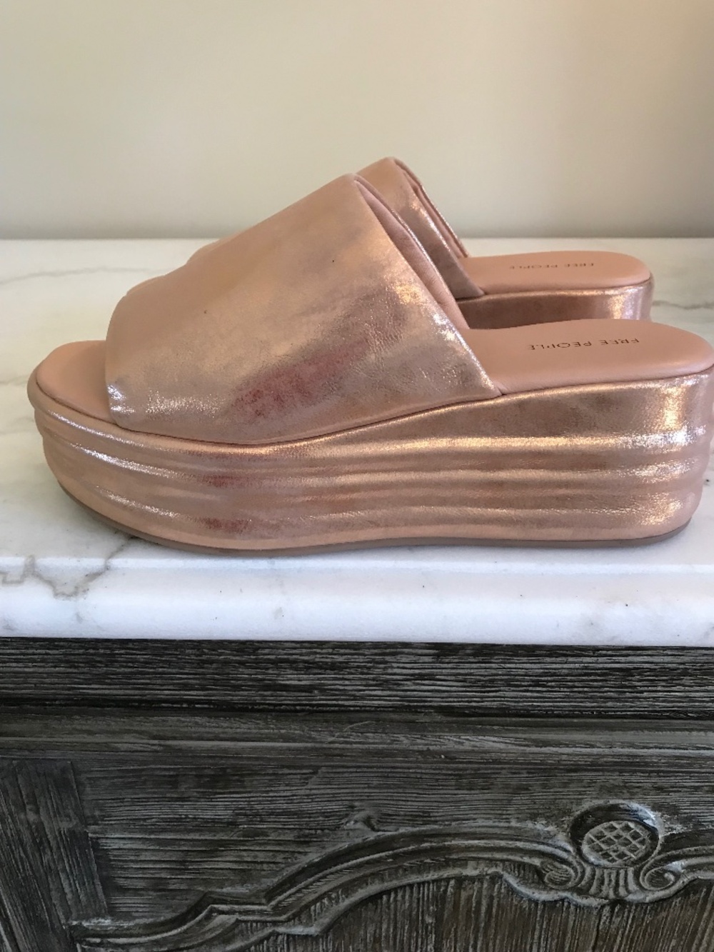 🆕 RETRO ROSE GOLD FREE PEOPLE HARBOR FLATFORM - Picture 4 of 15